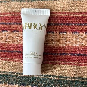 Extra Rich Firming Mask - White